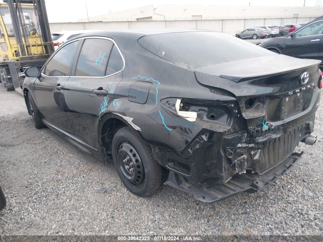 Toyota CAMRY SE 2018 4T1B11HK8JU094331 Image 3