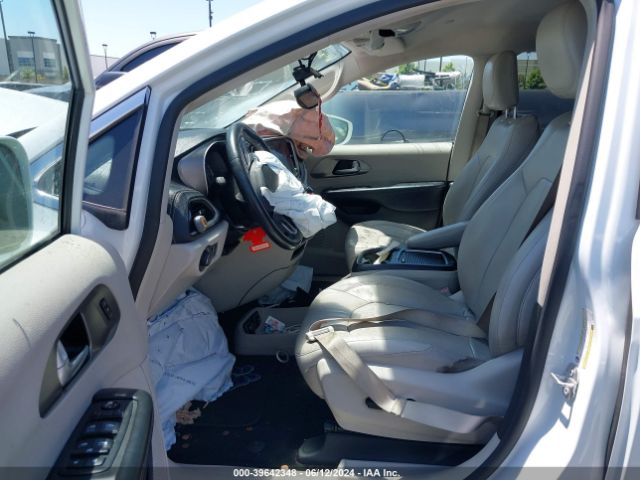 2C4RC1BG0MR531600 Chrysler Pacifica Touring L