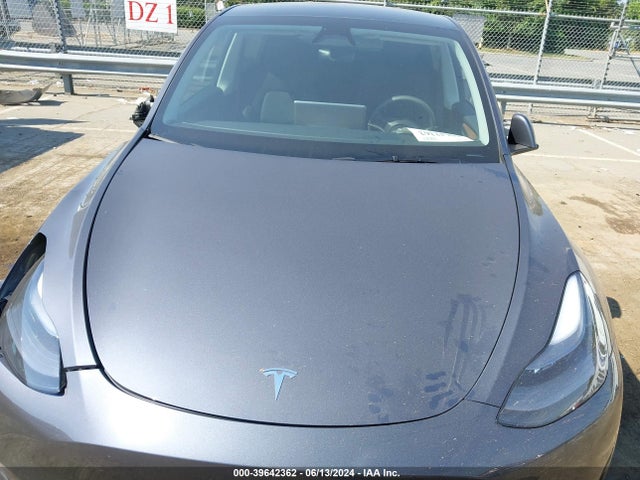 Tesla Model Y Rwd 2023 7SAYGDED9PF956075 Image 10