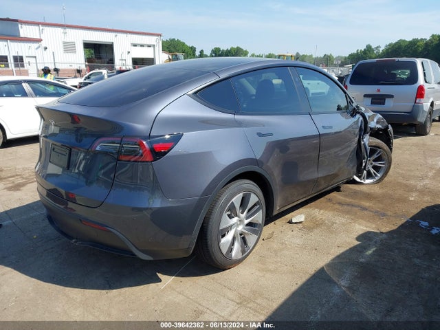 Tesla Model Y Rwd 2023 7SAYGDED9PF956075 Image 4
