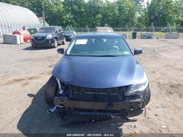4T1BD1EB5JU061587 Toyota Avalon Hybrid Xle Premium