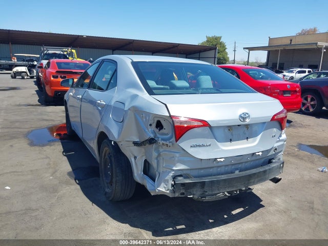 Toyota COROLLA LE 2018 2T1BURHE5JC011231 Image 6