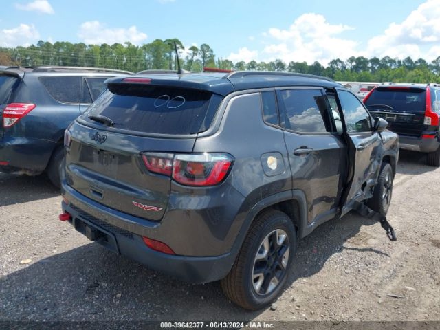 3C4NJDDB5JT262638 Jeep Compass Trailhawk 4x4