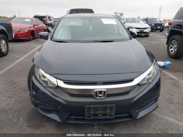 2HGFC2F79JH538888 Honda CIVIC EX