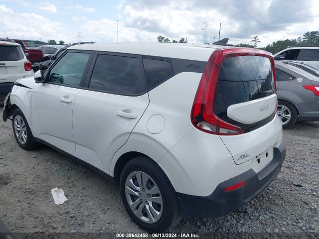 KNDJ23AU6N7811849 KIA SOUL LX