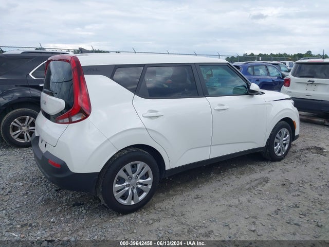 KNDJ23AU6N7811849 KIA SOUL LX