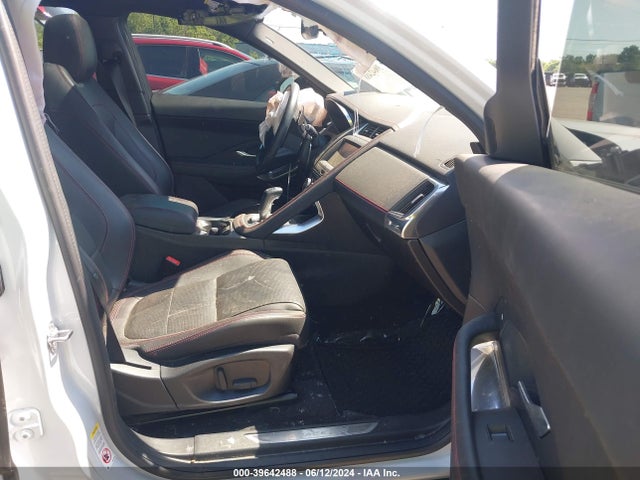 2020 JAGUAR E-PACE SADF12FX4L1008659 Photo 4