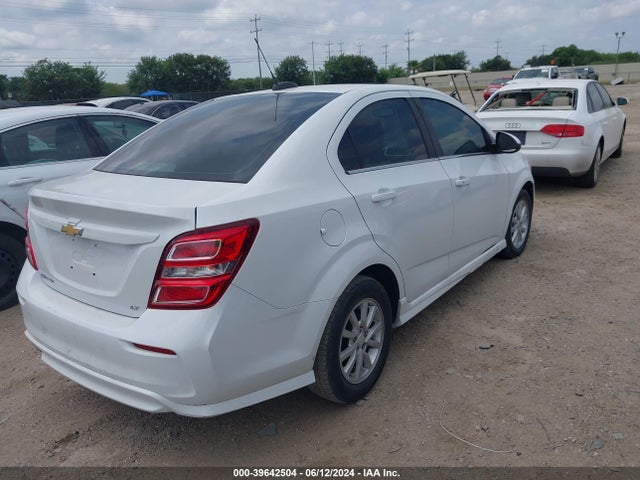 Chevrolet Sonic Lt Auto 2019 1G1JD5SB0K4107896 Image 4