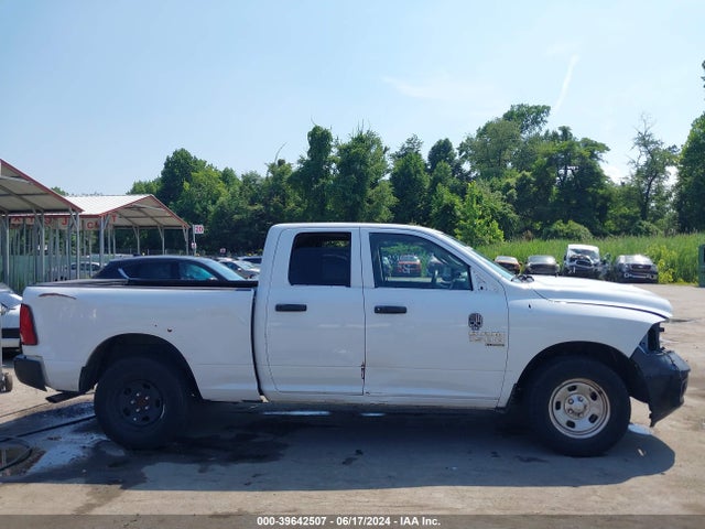 1C6RR6FG4KS690595 RAM 1500 Classic Tradesman Quad Cab 4x2 6'4 Box