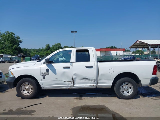 1C6RR6FG4KS690595 RAM 1500 Classic Tradesman Quad Cab 4x2 6'4 Box