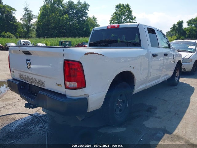 1C6RR6FG4KS690595 RAM 1500 Classic Tradesman Quad Cab 4x2 6'4 Box