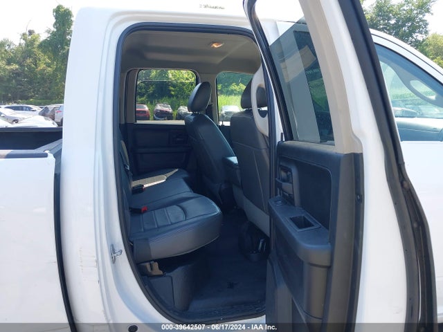 1C6RR6FG4KS690595 RAM 1500 Classic Tradesman Quad Cab 4x2 6'4 Box