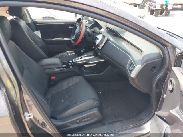JHMZC5F38JC011842 Honda Clarity Plug-in Hybrid Touring