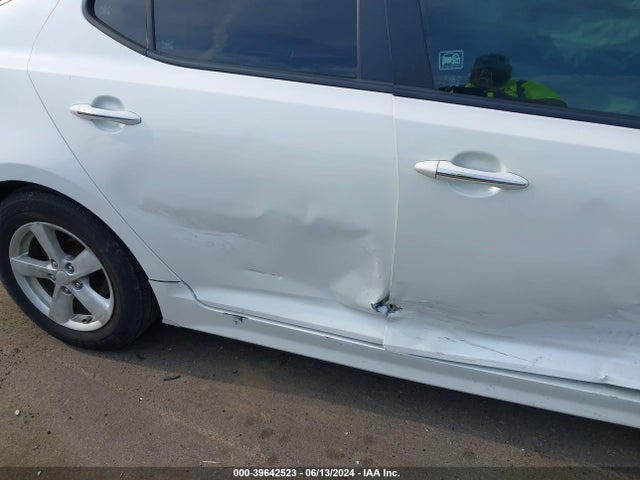 KIA Optima Lx 2015 KNAGM4A73F5630948 Image 14