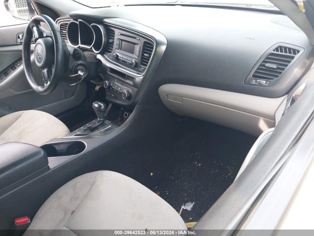 KIA Optima Lx 2015 KNAGM4A73F5630948 Image 5