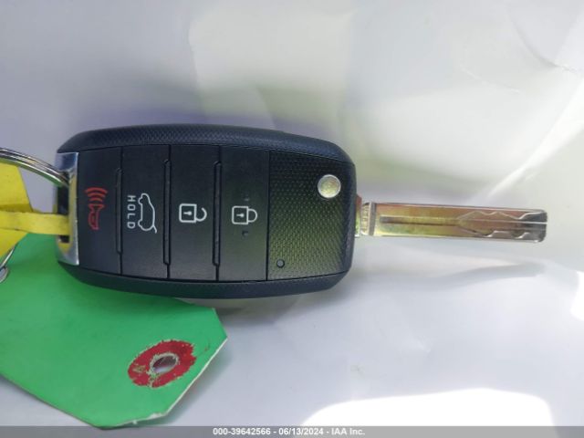 KNDJN2A23K7646466 KIA Soul