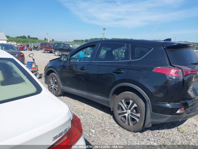 Toyota RAV4 LE 2018 2T3BFREV7JW719887 Image 14