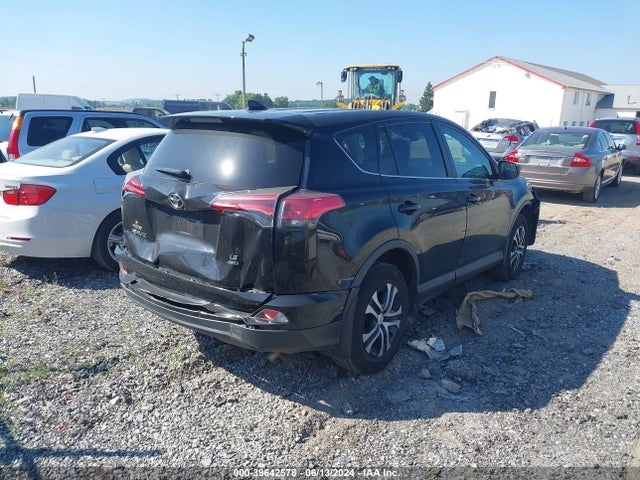 Toyota RAV4 LE 2018 2T3BFREV7JW719887 Image 4