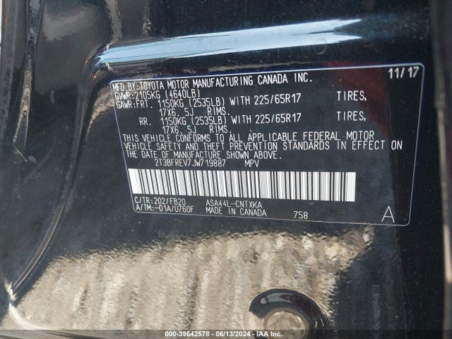 Toyota RAV4 LE 2018 2T3BFREV7JW719887 Image 9