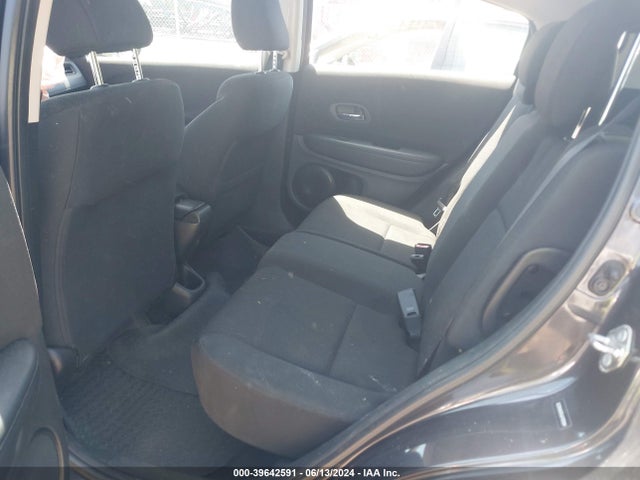 Honda HR-V LX 2018 3CZRU6H35JG705994 Image 8