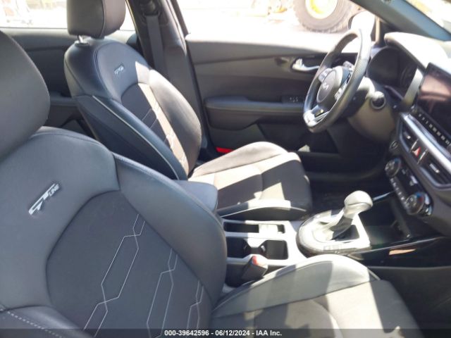 3KPF54AD3NE479291 KIA Forte Gt-line