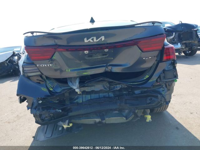 3KPF54AD8PE663340 KIA Forte Gt-line
