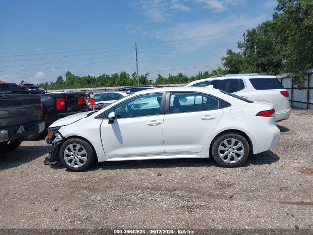 Toyota COROLLA LE 2022 5YFEPMAE8NP344661 Image 15