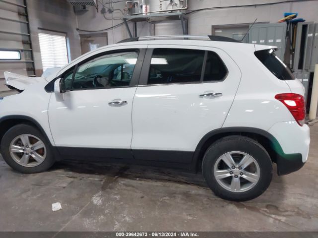 KL7CJLSBXKB909328 Chevrolet Trax Lt