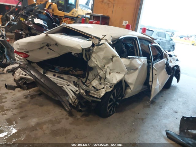 1N4AL3AP5JC174824 Nissan Altima 2.5 Sv