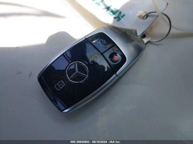 WDDZH6GB6JA374866 Mercedes-Benz E 400 4matic