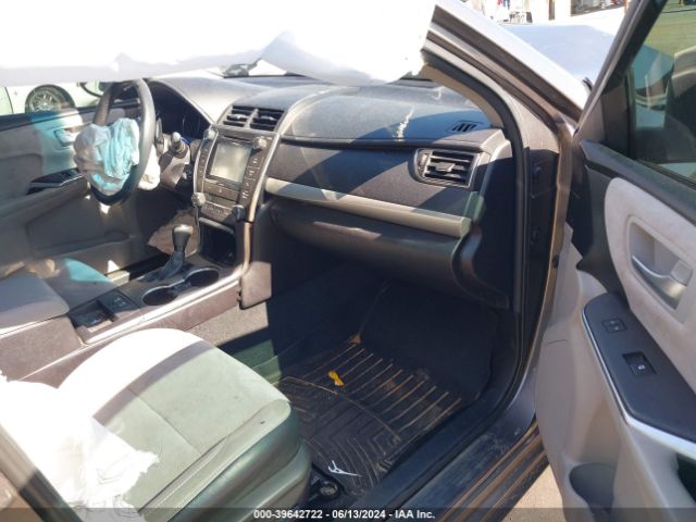2017 TOYOTA CAMRY 4T1BF1FKXHU299311 Photo 4