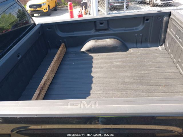 1GTV2MEC0JZ244769 GMC Sierra 1500 Sle