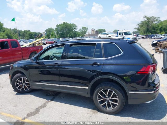 3VV3B7AXXMM121991 Volkswagen Tiguan 2.0t Se/2.0t Se R-line Black/2.0t Sel