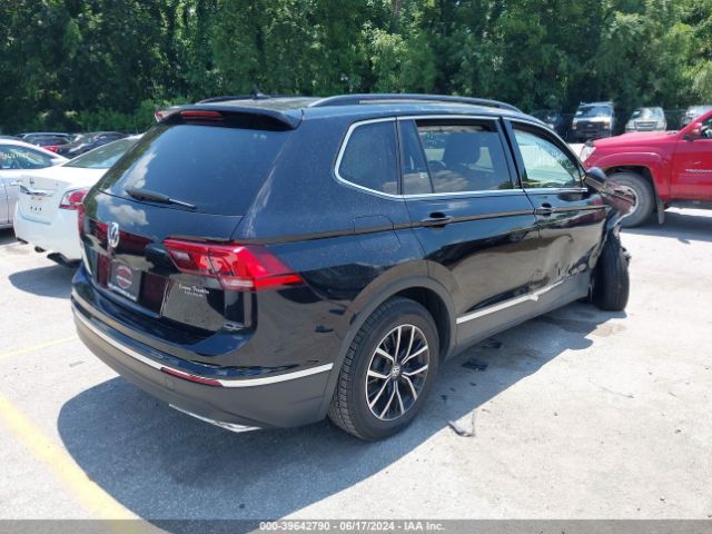 3VV3B7AXXMM121991 Volkswagen Tiguan 2.0t Se/2.0t Se R-line Black/2.0t Sel