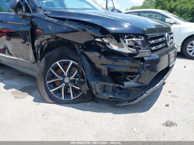 3VV3B7AXXMM121991 Volkswagen Tiguan 2.0t Se/2.0t Se R-line Black/2.0t Sel