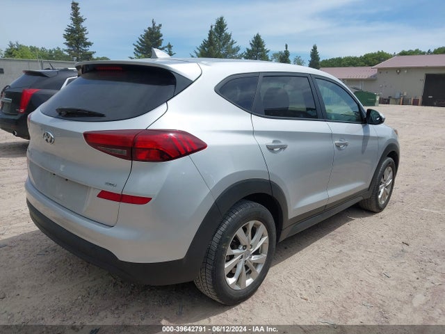 Hyundai TUCSON SE 2019 KM8J2CA42KU904067 Image 4