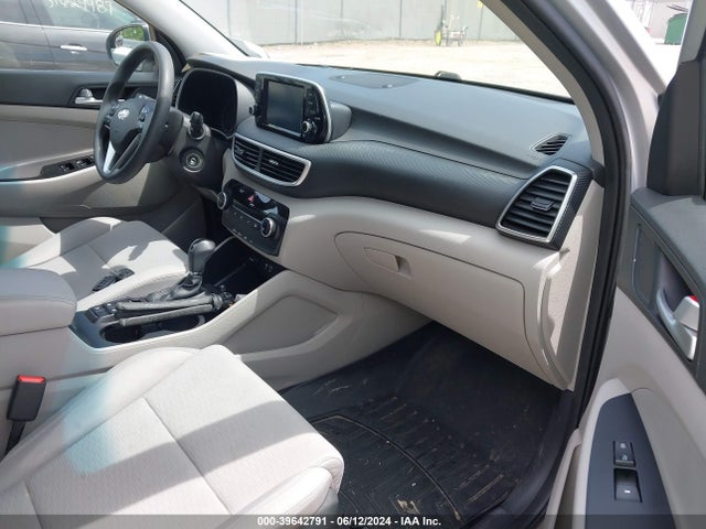 Hyundai TUCSON SE 2019 KM8J2CA42KU904067 Image 5