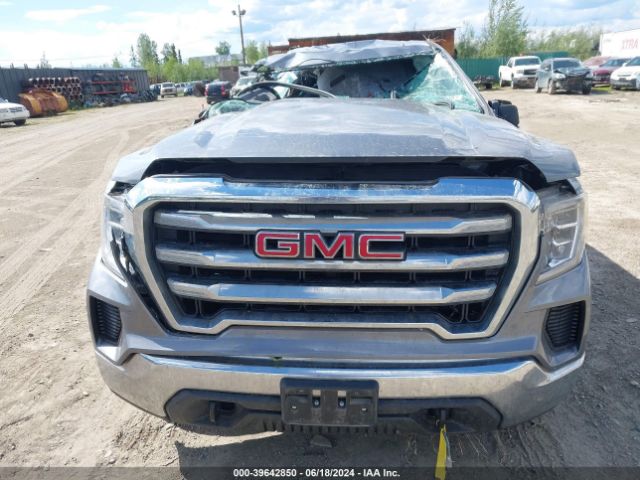 3GTU9BED2KG275818 GMC Sierra 1500 Sle