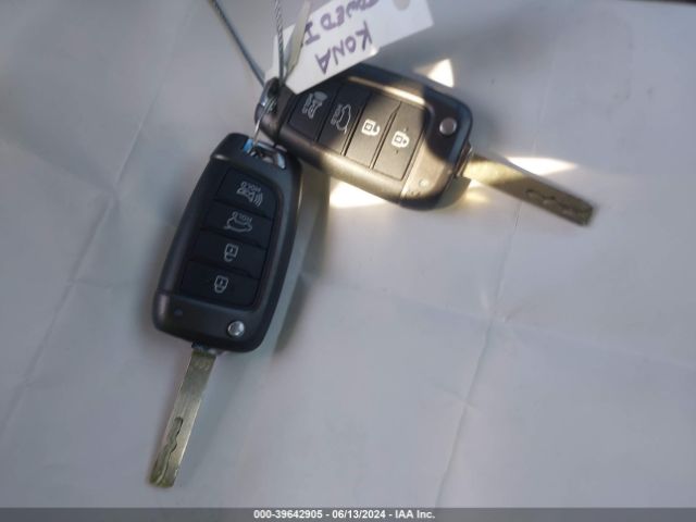 KM8K1CAA9LU587127 Hyundai Kona Se