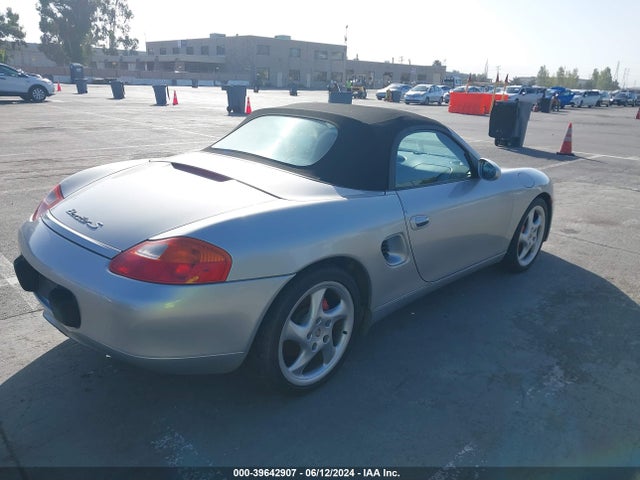 2001 PORSCHE BOXSTER WP0CB29801U660903 Photo 3