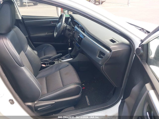 Toyota Corolla S W/special Edition Pkg 2016 5YFBURHE2GP559793 Image 5