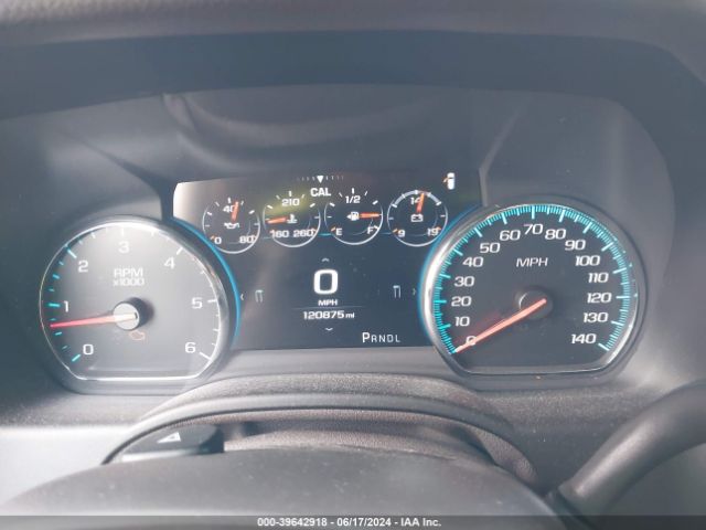 1GNSCHKC4HR303805 Chevrolet Suburban Lt