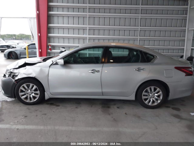 Nissan Altima 2.5 S 2017 1N4AL3AP6HC492008 Image 14