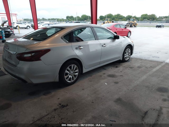 Nissan Altima 2.5 S 2017 1N4AL3AP6HC492008 Image 4