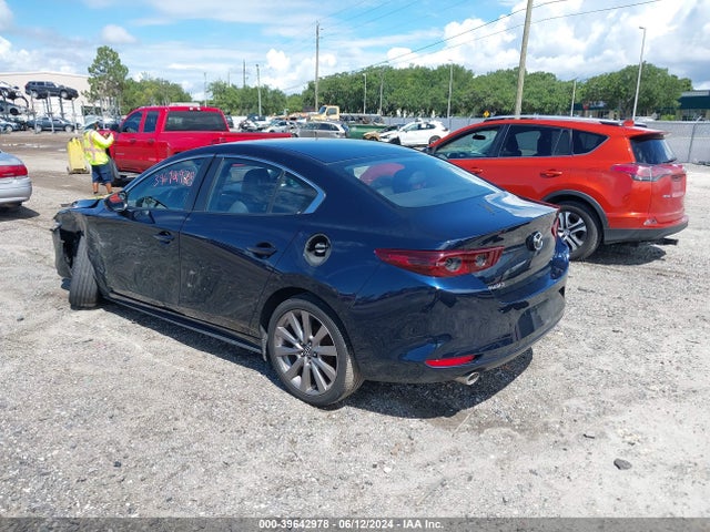 Mazda Mazda3 Select Package 2019 JM1BPACL5K1108241 Image 3