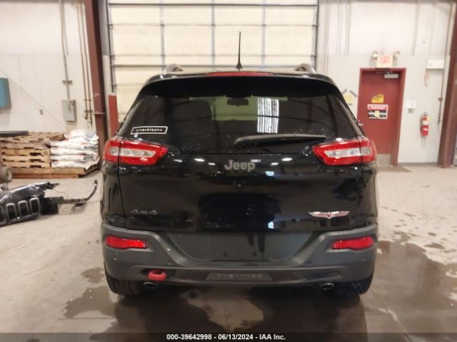 1C4PJMBX7JD575283 Jeep Cherokee Trailhawk 4x4