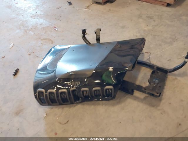 1C4PJMBX7JD575283 Jeep Cherokee Trailhawk 4x4