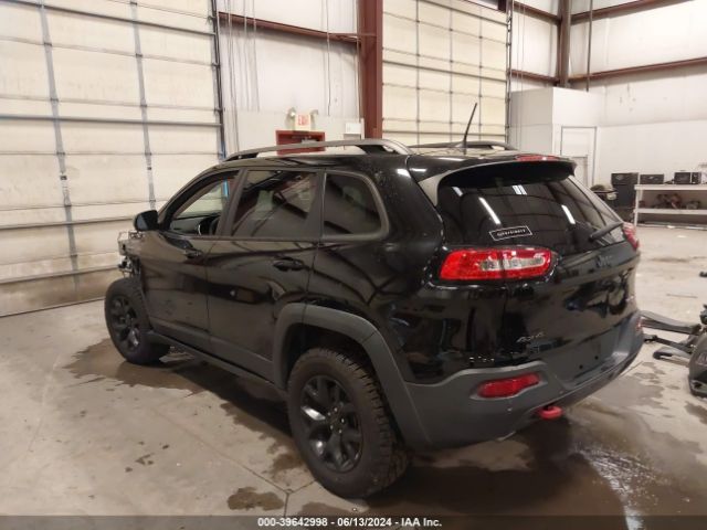1C4PJMBX7JD575283 Jeep Cherokee Trailhawk 4x4