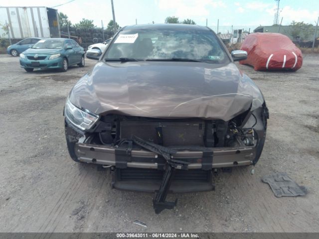 1FAHP2F82GG108697 Ford Taurus Limited