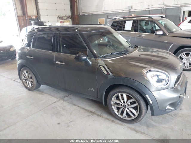 2011 MINI COOPER S COUNTRYMAN WMWZC5C50BWL53743 Photo 0